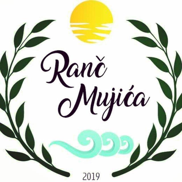 Appartamento Ranc Mujica Bar Esterno foto